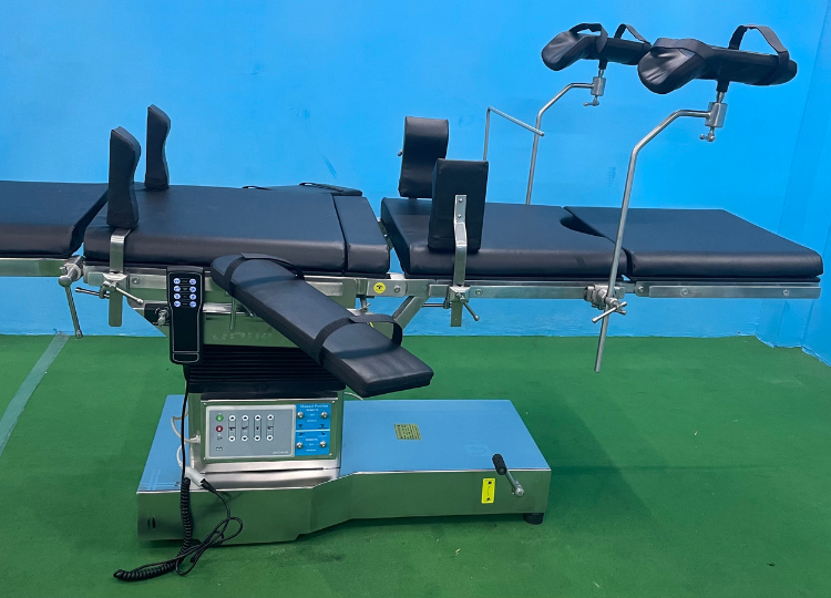 ELECTRO MANUAL CARM OT TABLE